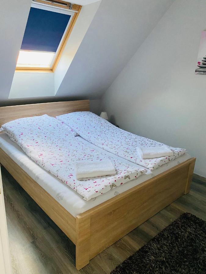 Tamara Apartman Lägenhet Hajdúszoboszló Exteriör bild